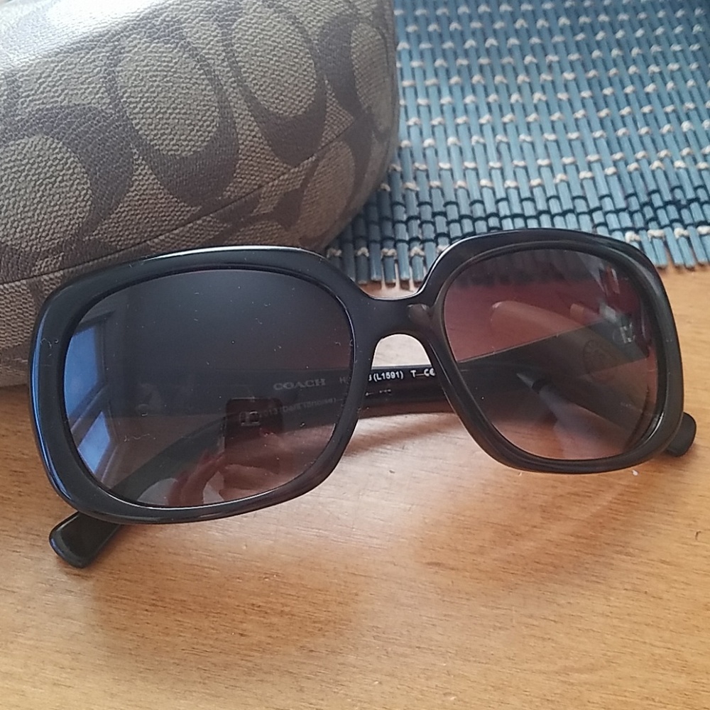 NWOT Coach Brown Tortoise Oversized Sunglasses